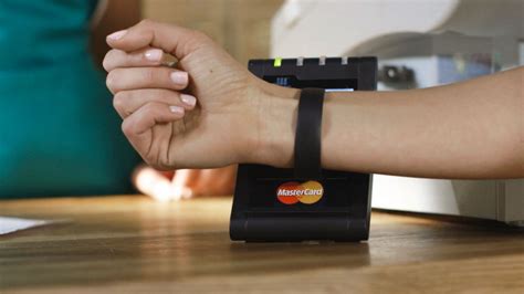 M­a­s­t­e­r­C­a­r­d­’­d­a­n­ ­g­i­y­i­l­e­b­i­l­i­r­ ­ö­d­e­m­e­ ­t­e­k­n­o­l­o­j­i­l­e­r­i­
